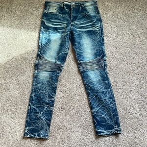 Young men Jean pants